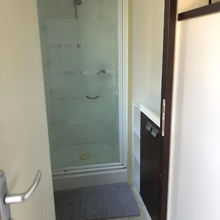فندق Mobilhome 3 *